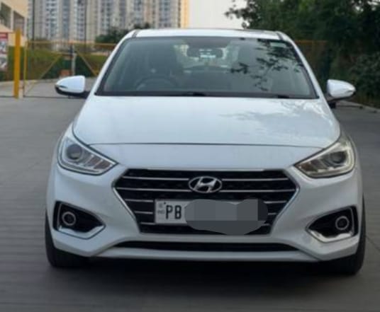 Hyundai Verna(2017-2020) 1.6 Crdi Sx Plus At